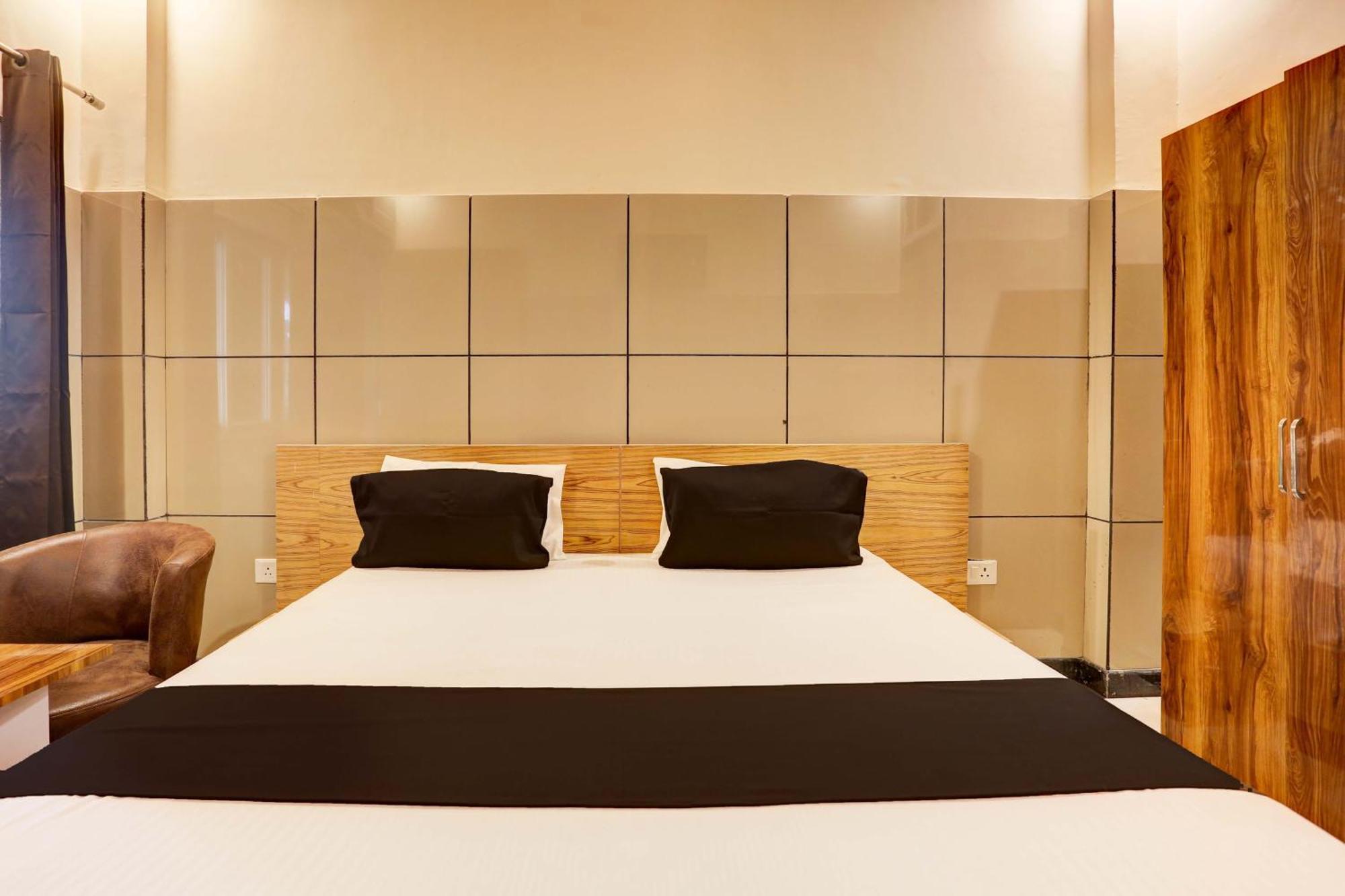 Hotel O 7 Лакхнау Екстер'єр фото